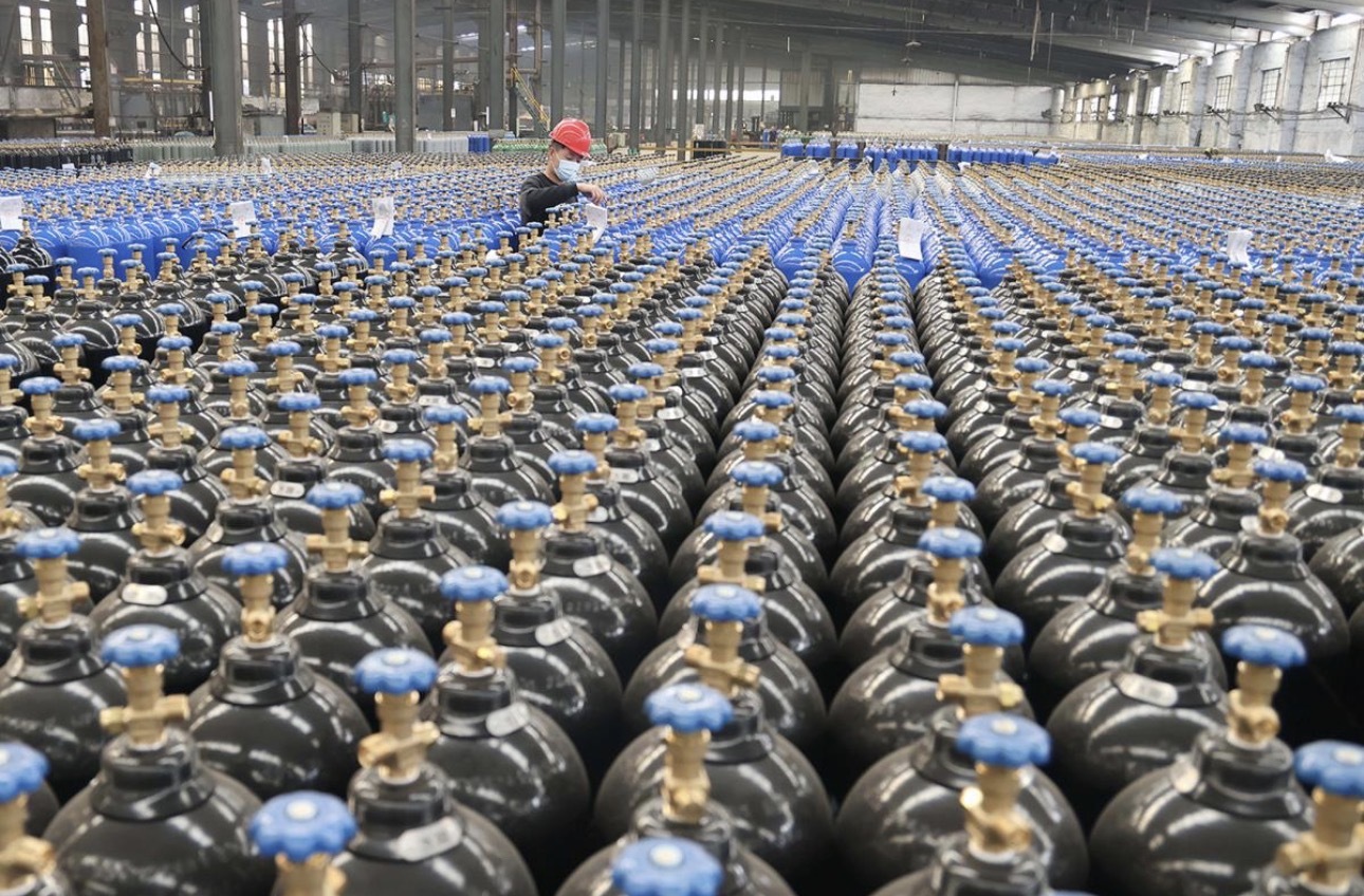 中國禁止氦氣出口，對半導體製造帶來影響，美伊戰爭擾亂全球供應鏈| 蕃新聞