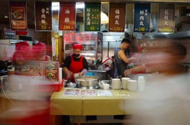 你家门口的小店,为什么不敢休一天? 你家门口的小店,为什么不敢休一天?