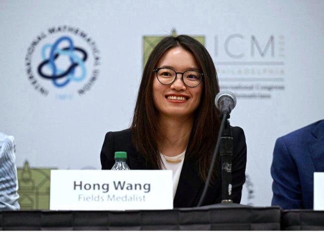 美媒:王虹这样的很可能遭解雇... 美媒:王虹这样的很可能遭解雇...
