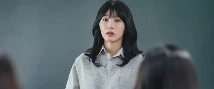 名校女硕士进入“神仙岗” 卷到冒烟 月入1000